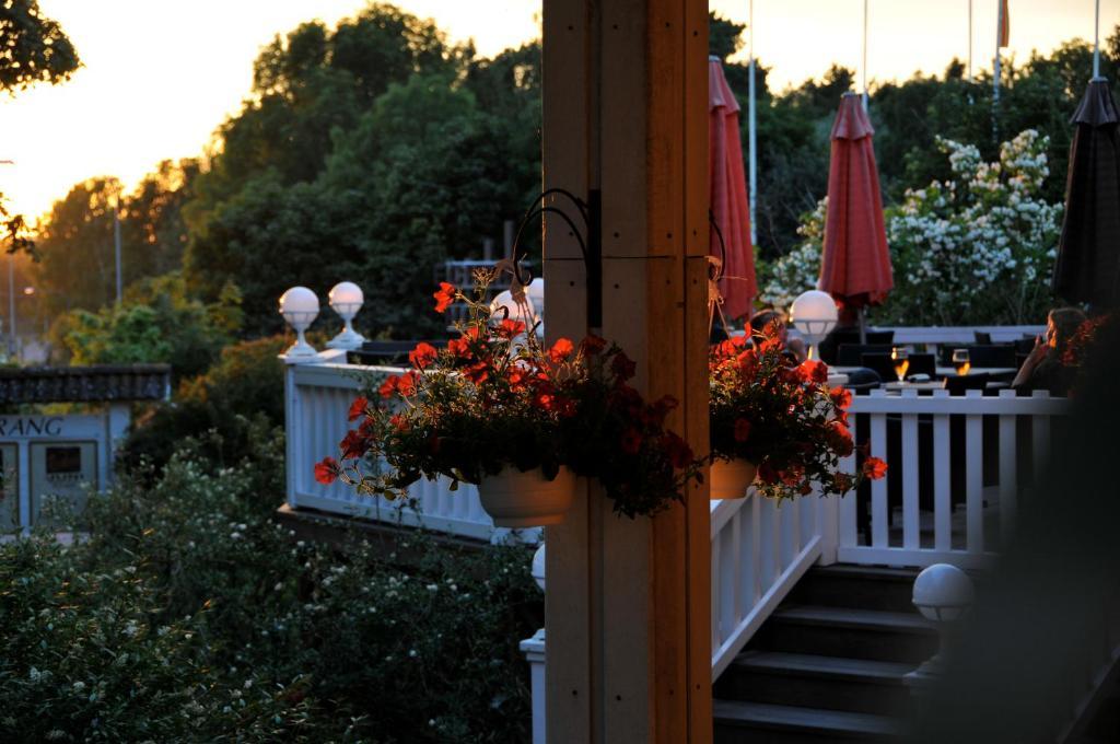 Eckeroe Hotell & Restaurang Экстерьер фото